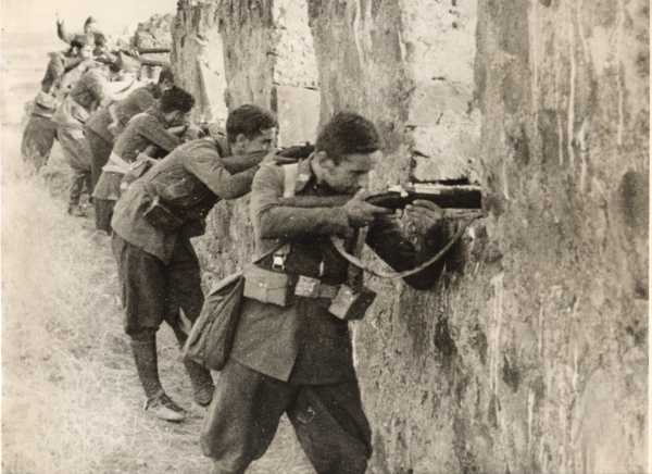 Spanish Civil War News Photos