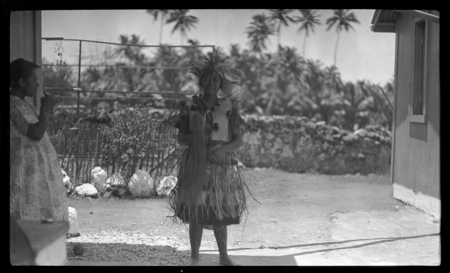 Cook Islands girl, wearing dance costume