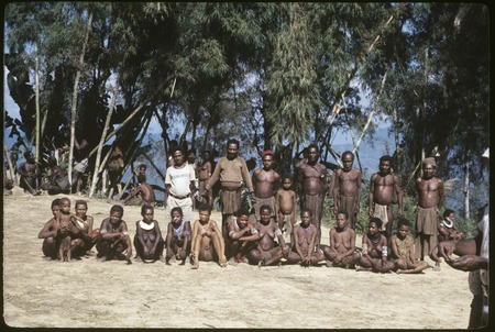 Group portrait, some members of KulakaeNgeyka clan, Karakambo subclan