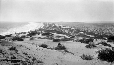 Coast dune near Socorro, active and mantled, with white sand