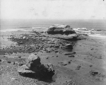 Bird Rock looking west at low tide. A favorite collecting ground for marine biological collectors. La Jolla, 1906