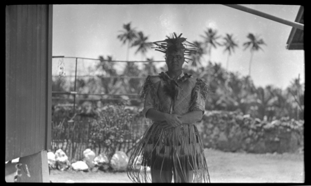 Sylvester Lambert on Aitutaki, dressed in Cook Islands dance costume