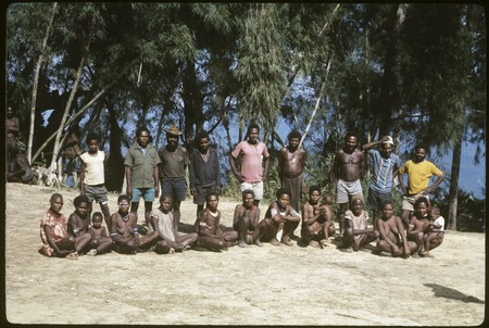 Group portrait, some members of KulakaeNgeyka clan, Mbalekale subclan