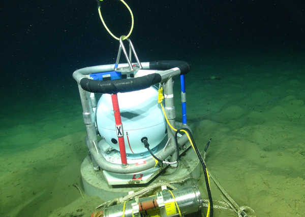 Data from: Calibrated absolute seafloor pressure measurements for geodesy in Cascadia