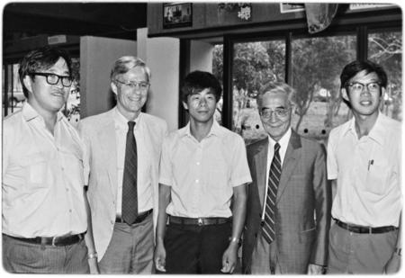 Chinese exchange students visit the International Center