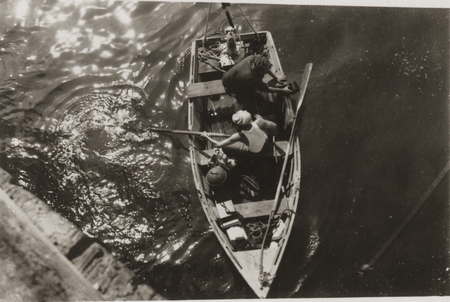 [Gulf of California Expedition: Men in rowboat] 6