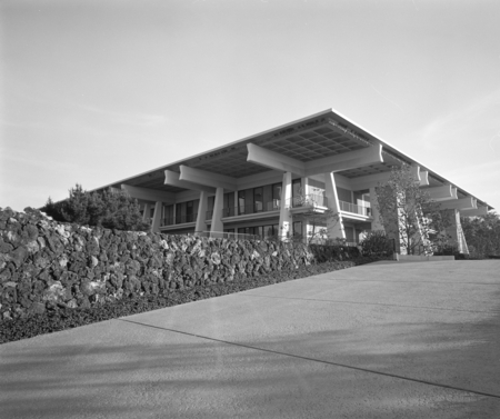 Galbraith Hall, UC San Diego