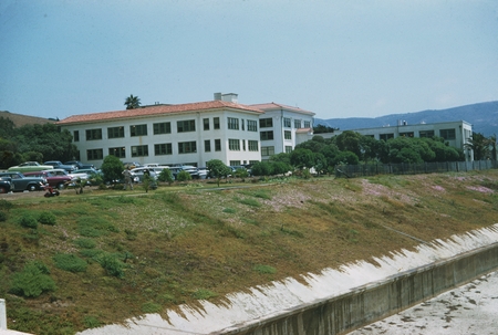 Scripps Institution of Oceanography from pier: Ritter Hall and Library, Ocean to the right