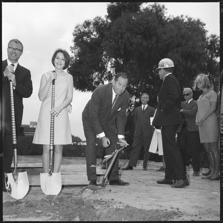 Applied Physics and Mathematics Building groundbreaking