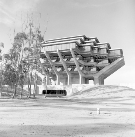 Geisel Library, UC San Diego