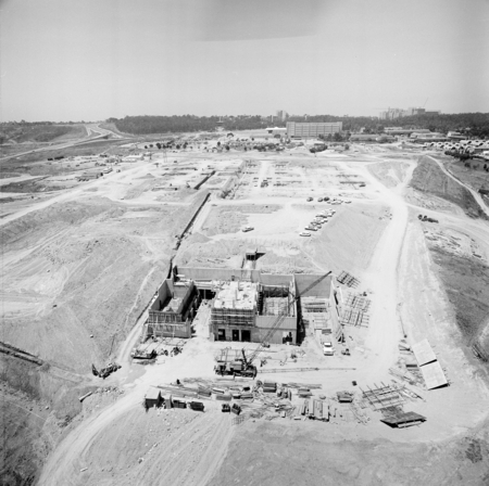Aerial view of UC San Diego campus construction