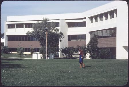 Chemistry Research Building