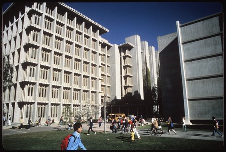 Applied Physics and Mathematics Building