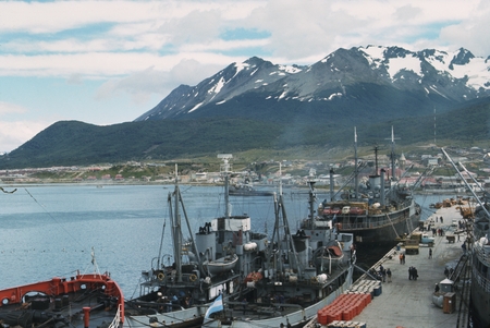 [Ships in harbor] Antarctic GEOSECS, Leg 7