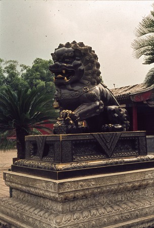 Late Imperial Statuary
