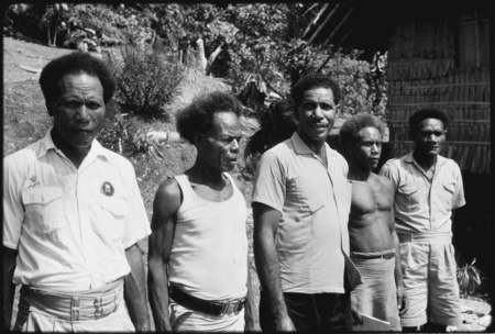 Group portrait of political figures, including former headman Meke &#39;Ooanigela, &#39;Maena&#39;adi or Uru, Defete of Sinalagu, poss...