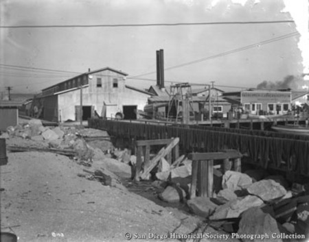 Fishermen &amp; Canners Supply Co. and fish cannery [San Pedro Packing Company?] on Los Angeles waterfront