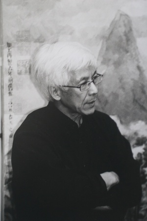 Zhang Hongtu in NYC Studio