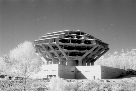 Newly constructed Geisel Library, UC San Diego