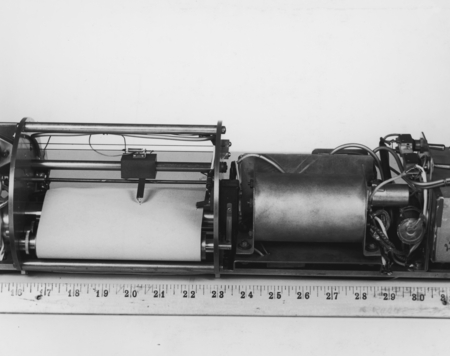 Bottom temperature gradient recorder. July 12, 1950