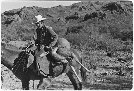 Ranchers on trail from Rancho San Estanislao to Rancho San Gabriel in the Sierra de Guadalupe