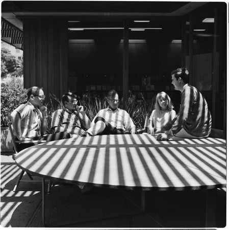 Walter H. Munk, Geophysics, center with students