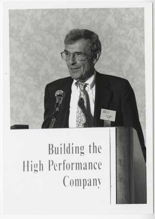 J. Robert Beyster giving a speech at &quot;Building the High Performance Company&quot; event
