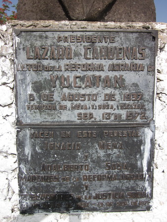 Plaque Monument to Cardenas, Temozon, closeup