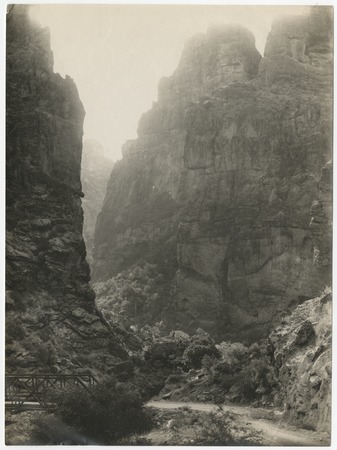 Cliffs near the Theodore Roosevelt Dam