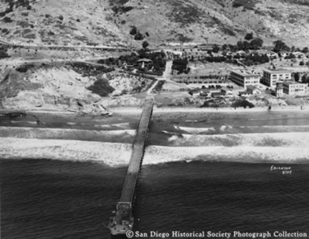 Aerial view of Scripps Institution of Oceanography and pier