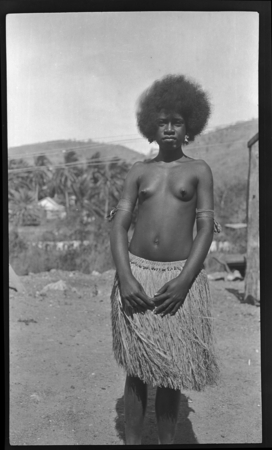 Portrait of a woman, probably in Port Moresby