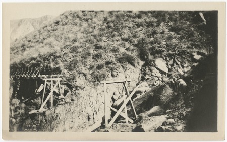 Damage to the San Diego flume above a wash out from the 1916 flood