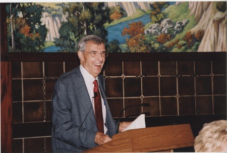 J. Robert Beyster delivering a speech at SAIC Farewell Party