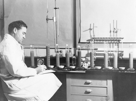 David Quentin Anderson in laboratory