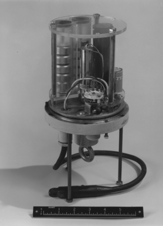 Telerecording bathythermometer