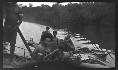 People on a canoe