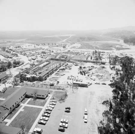 Aerial view of School of Medicine construction, UC San Diego
