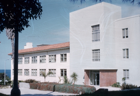 Ritter Hall on the campus of Scripps Institution of Oceanography. April 1957.