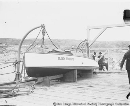 Boat Ellen Browning on pier of Scripps Institution of Oceanography