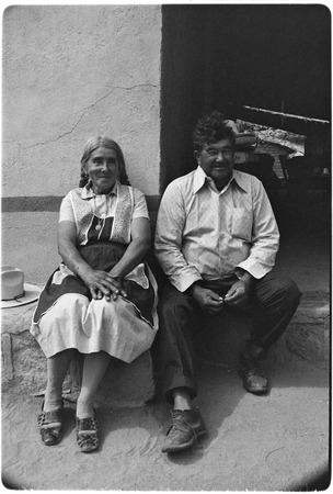 Joséfa and Loreto Arce at Rancho San Gregorio