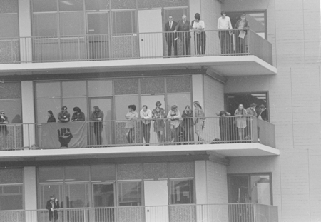 Students and professors protesting against the Vietnam War, Urey Hall, UC San Diego