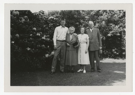 Ed and Mary Fletcher with family members in Massachusetts