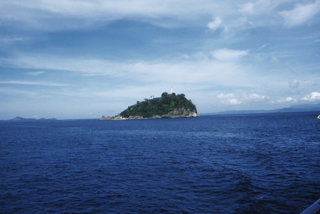 Island in Soenda St[rait] looking toward Sumatra and Lighthouse