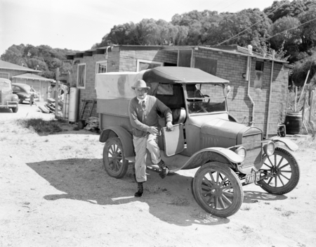 Frank della Rosa, former maitre d&#39;hotel, Roberts at the Beach, San Francisco, retired in a shack and a 1920&#39;s Ford Pickup ...