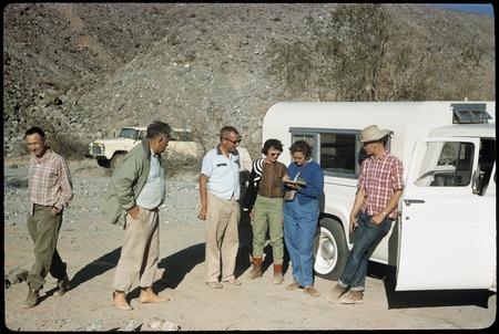 Burnie Craig, Walt Wheelock, Tom Hunt, Inez Brush, Trudie Hunt, and unidentified, near Cucapá Palms