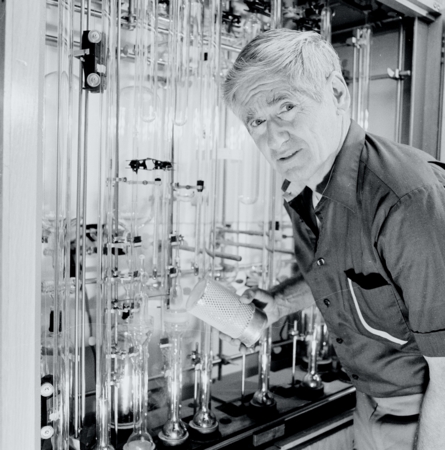 Charles D. Keeling in his laboratory, Scripps Institution of Oceanography