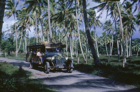 Tahiti bus, 1952