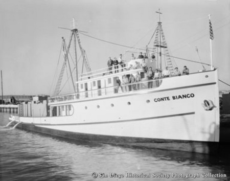 Tuna boat Conte Bianco