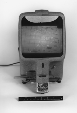 Bathythermograph slide projector showing trace on screen