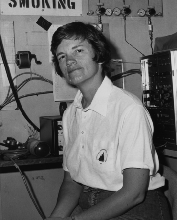 Jean K. Whelan of the Woods Hole Oceanographic Institution, Massachusetts, in the gas laboratory aboard the D/V Glomar Cha...
